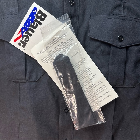 Brand New Blauer XL Regular Nomex Short Sleeve shirt 8213N Navy 17-17.5 - Picture 5 of 7